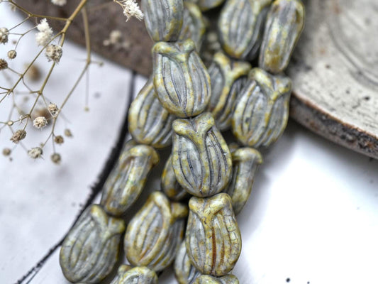 *25* 8mm Opaque Bright Orange FP Rounds