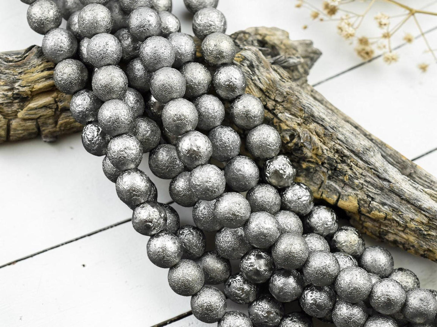 *25* 6mm Etched Chrome Ore Round Druk Beads