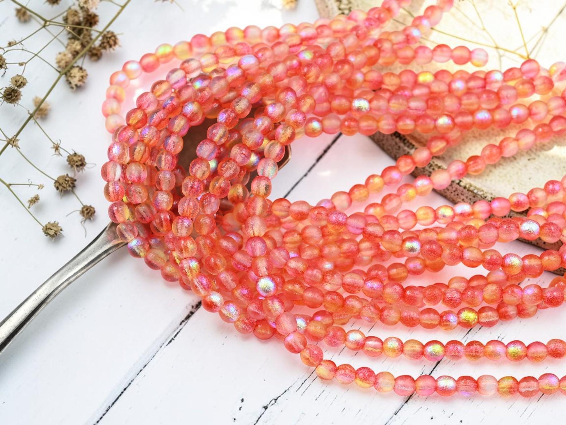 Czech Glass Etched Round Druk Beads - Hyacinth Celestial - 4mm - 50pcs - (1014)