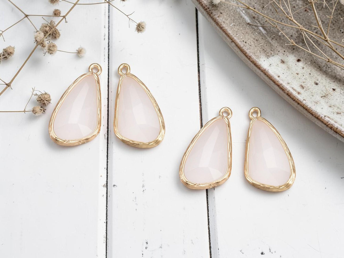 Glass Charm Pendant - Bezel Charm - Teardrop Charm - Gold Pendant - 29x14mm - 2pcs - (2384)
