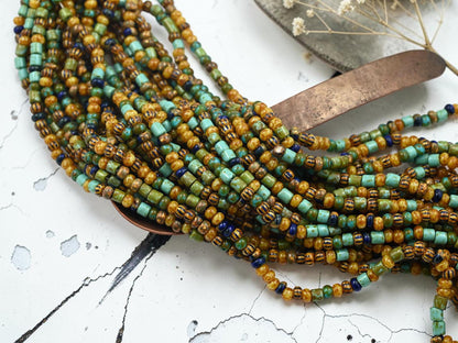 Picasso Seed Beads - Aged Picasso Beads - Czech Glass Beads - Size 6 Seed Beads - 5/0 - 18" Strand - (A384)