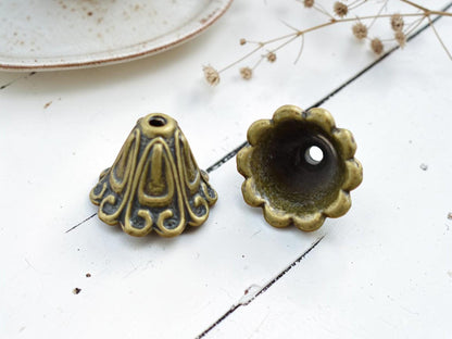 Tassel Caps - Bead Caps - Bronze Caps - Kumihimo Caps - Metal Caps - Metal Bead Findings - 12x14mm - 10pc (B350)