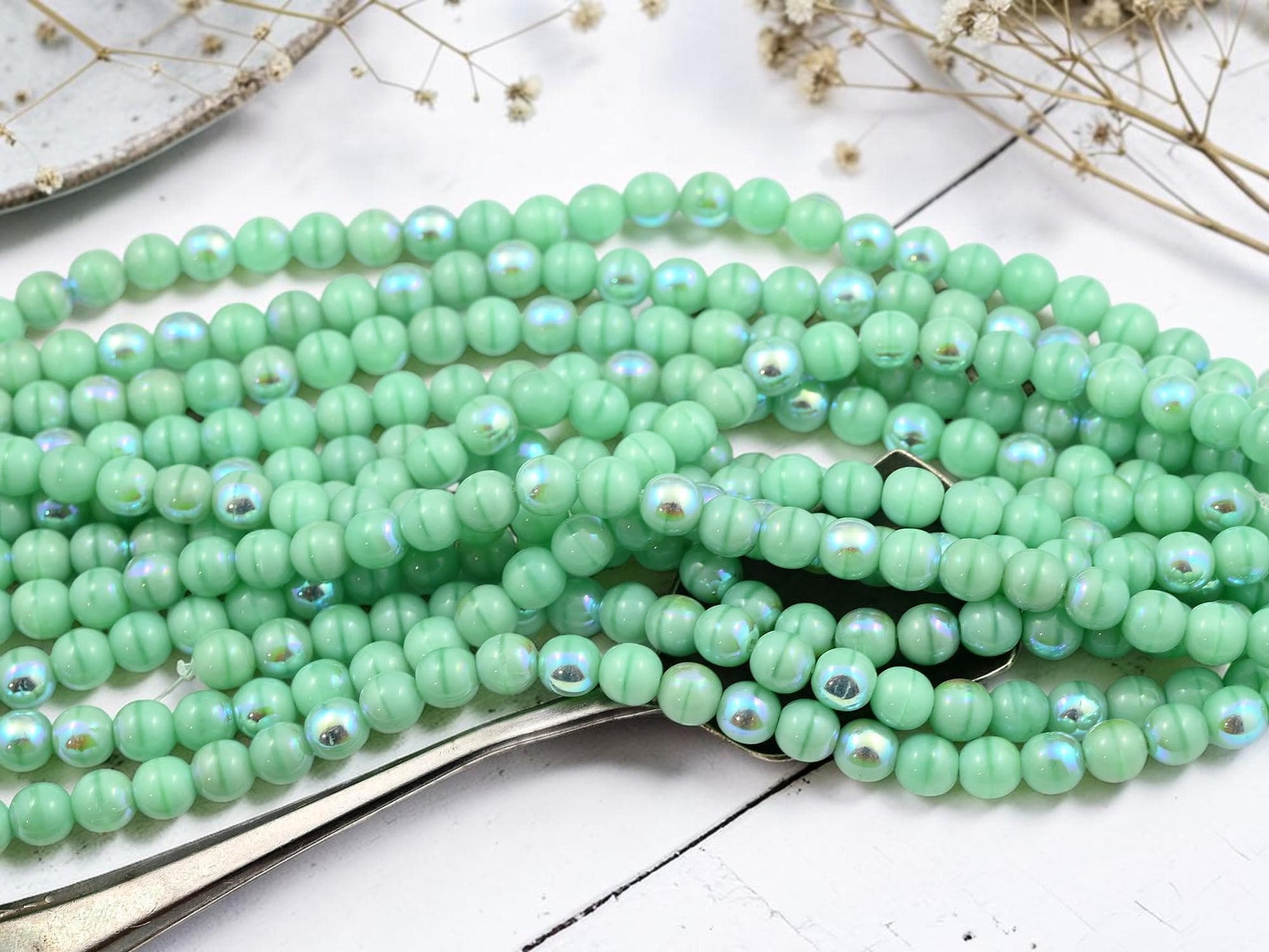 Czech Glass Round Druk Beads - Larimer Green AB - 25pcs - 6mm - (A659)
