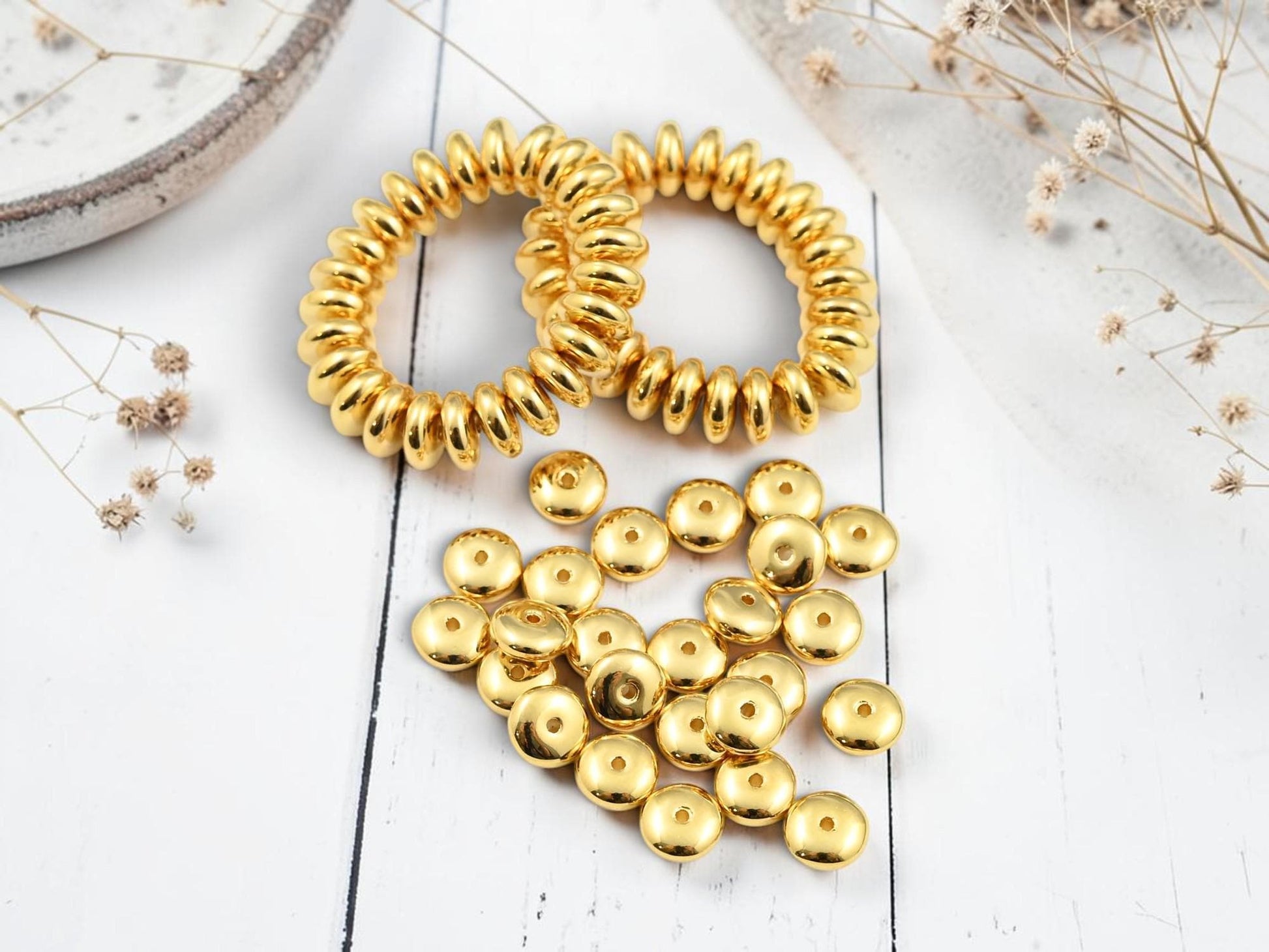 Czech Glass Beads - Rondelle Spacer - Gold Spacer Beads - Disc Spacer - Rondelle Beads - 6x2mm - 25pcs - (3890)