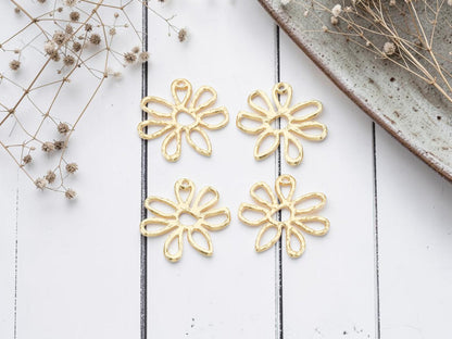 Gold Metal Daisy Flower Pendant Charms - 24mm - 5pcs - (3458)