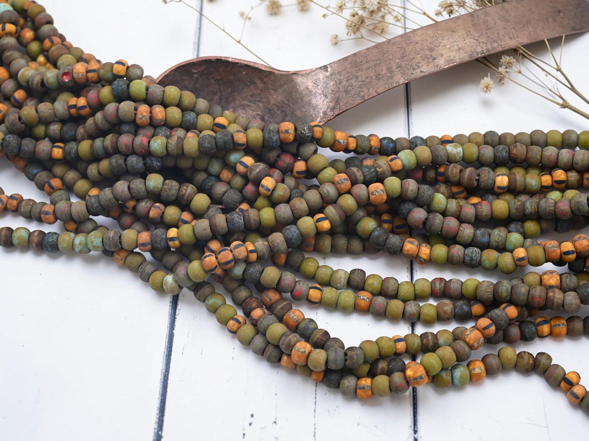 Czech Glass Aged Picasso Seed Beads - 4/0 - 5mm - 21" Strand - (2427)
