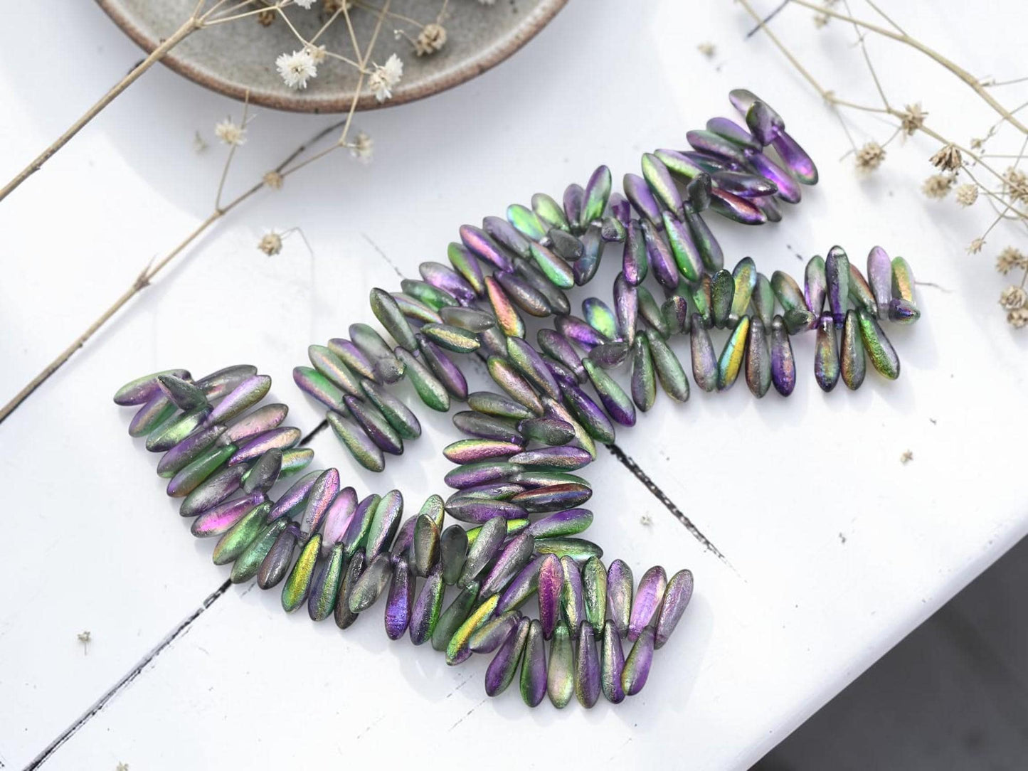 Czech Pressed Glass Small Baby Dagger Beads - 3x11mm - 50pcs - (2464)