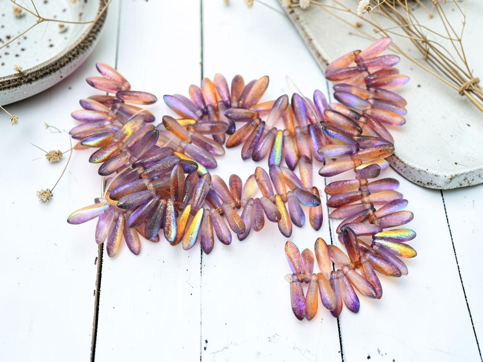 Czech Pressed Glass Small Baby Dagger Beads - 3x11mm - 50pcs - (2284)