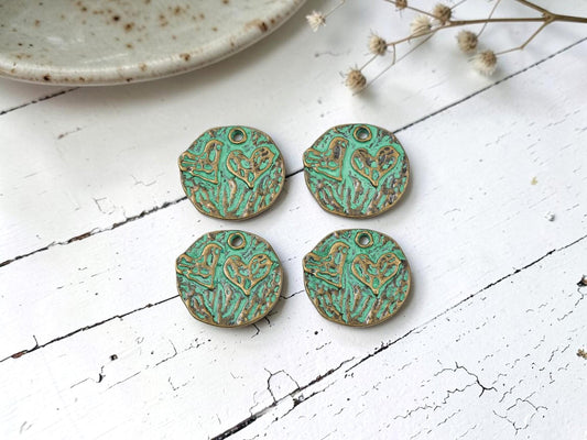 Antique Bronze Patina Metal Medallion Heart Design Charms - 20mm - 10pcs - (3907)