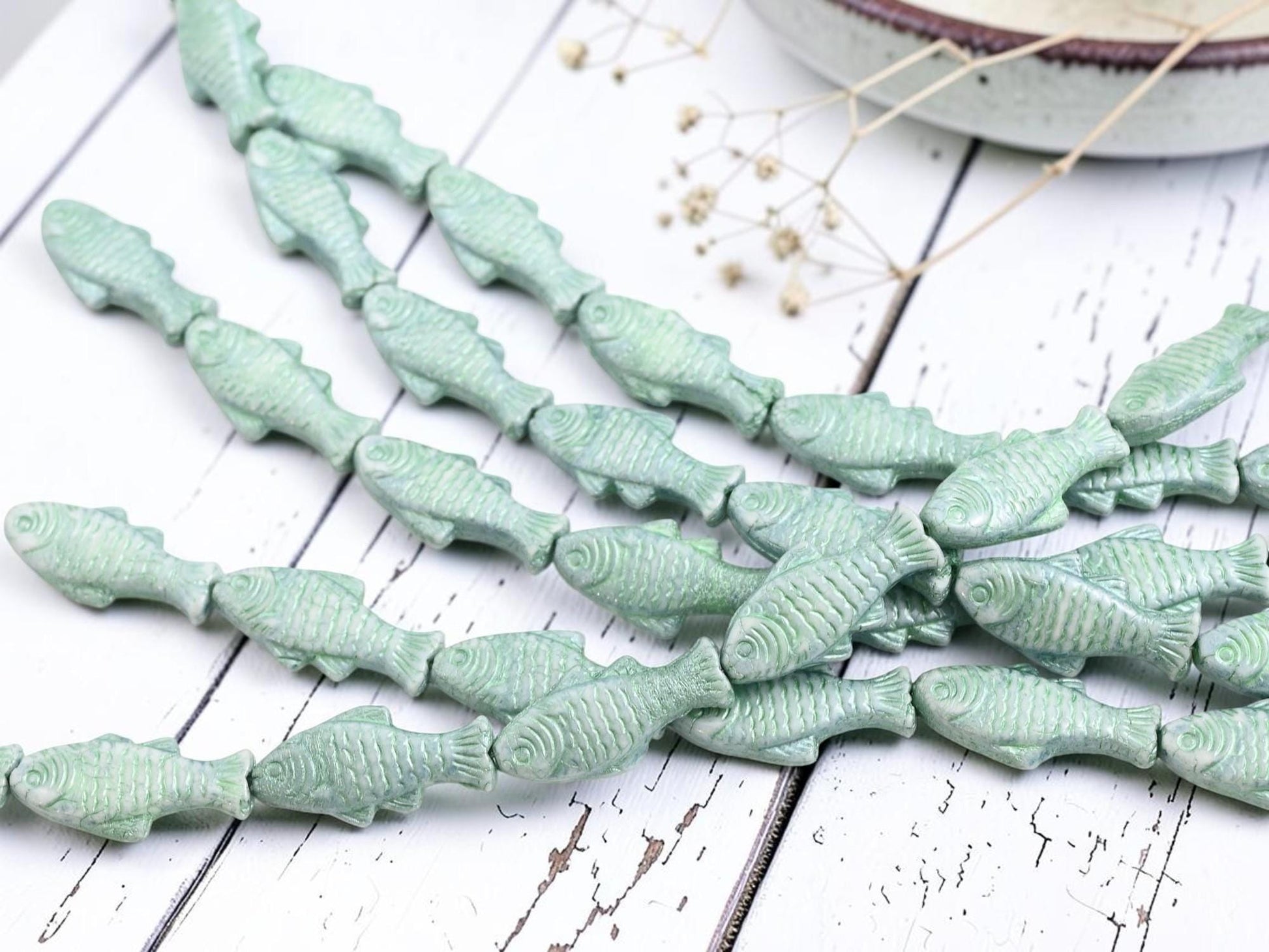 Fish Beads - Czech Glass Beads - Czech Glass Fish - 25x12mm - 8pcs - (A434)