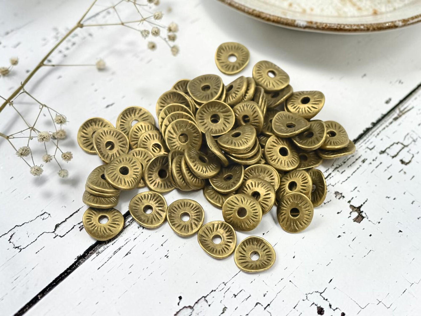 Metal Beads - Bronze Spacers - Bronze Beads - Disc Spacers - Silver Spacer Beads - Metal Spacer Beads - 9x1mm - 100pcs - (A66)