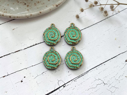 Antique Bronze Patina Metal Spiral Charms - 22x17mm - 10pcs - (4247)
