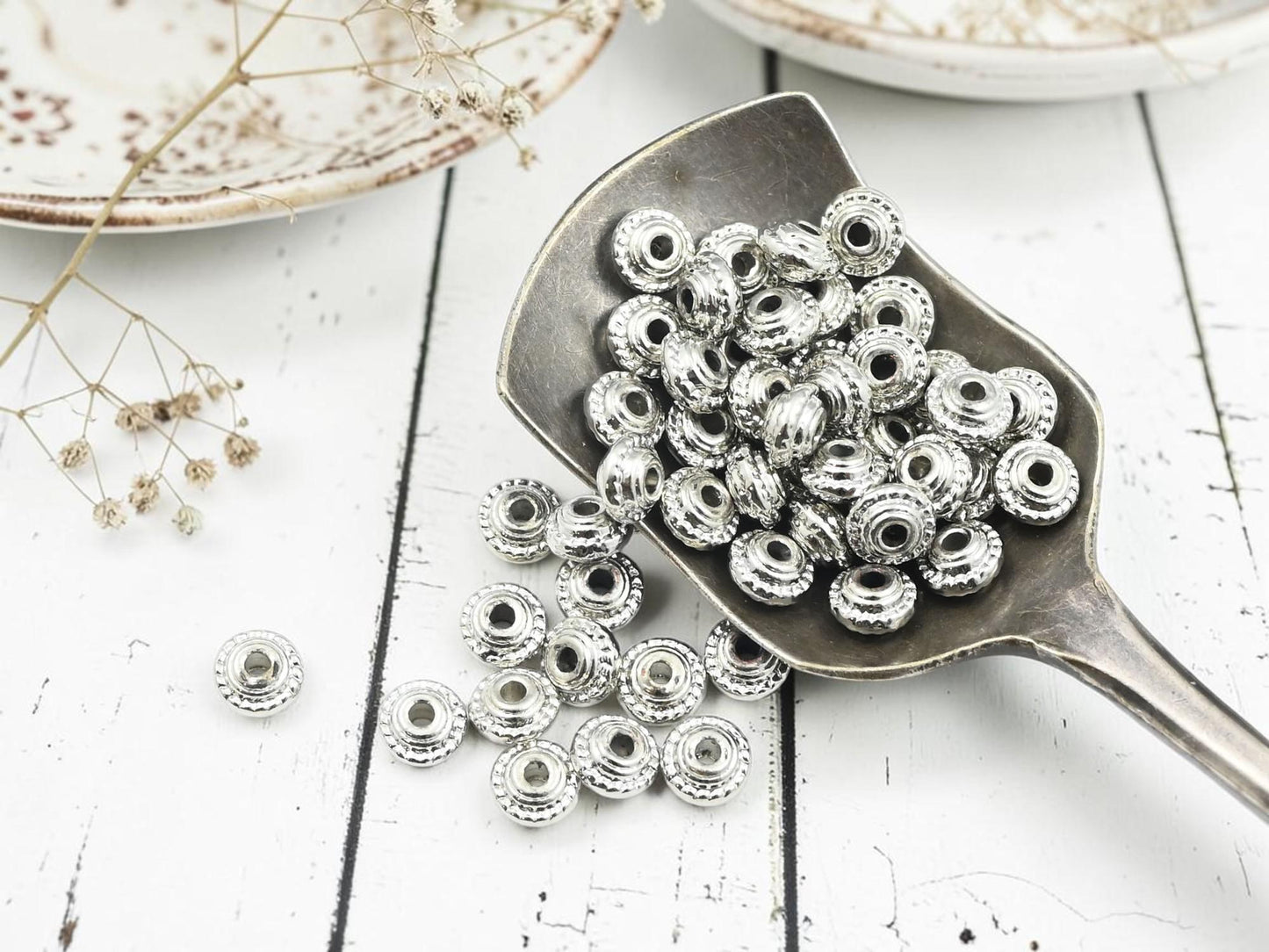 Metal Beads - Silver Spacers - Platinum Beads - Silver Spacer Beads - Metal Spacer Beads - 5x3mm - 50pcs - (A511)