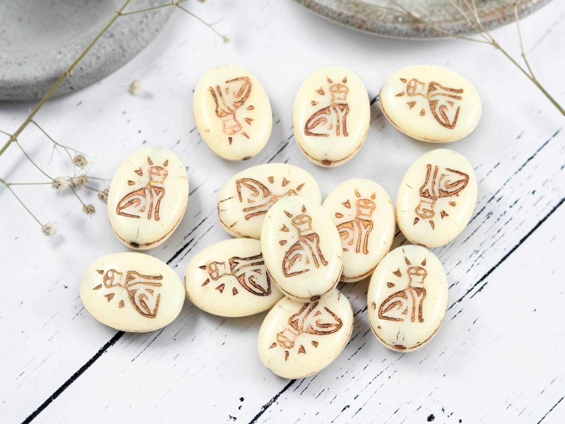 Cat Beads - Kitty Beads - Egyptian Cat - Czech Glass Beads - 12x16mm - 12pcs - (5109)