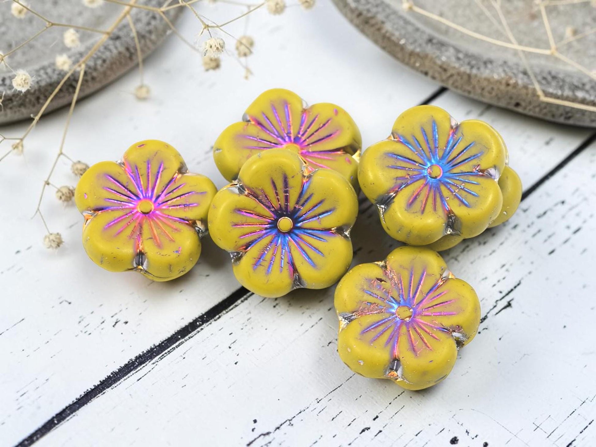 Czech Glass Hawaiian Hibiscus Flower Beads - Metallic Volcano Washed Mustard - 21mm - 2pcs - (3035)