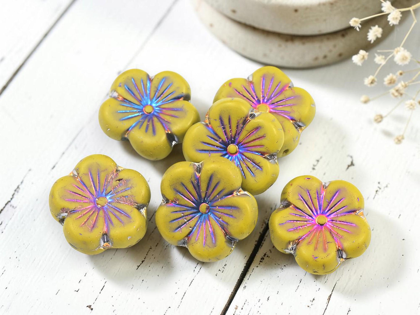 Czech Glass Hawaiian Hibiscus Flower Beads - Metallic Volcano Washed Mustard - 21mm - 2pcs - (3035)