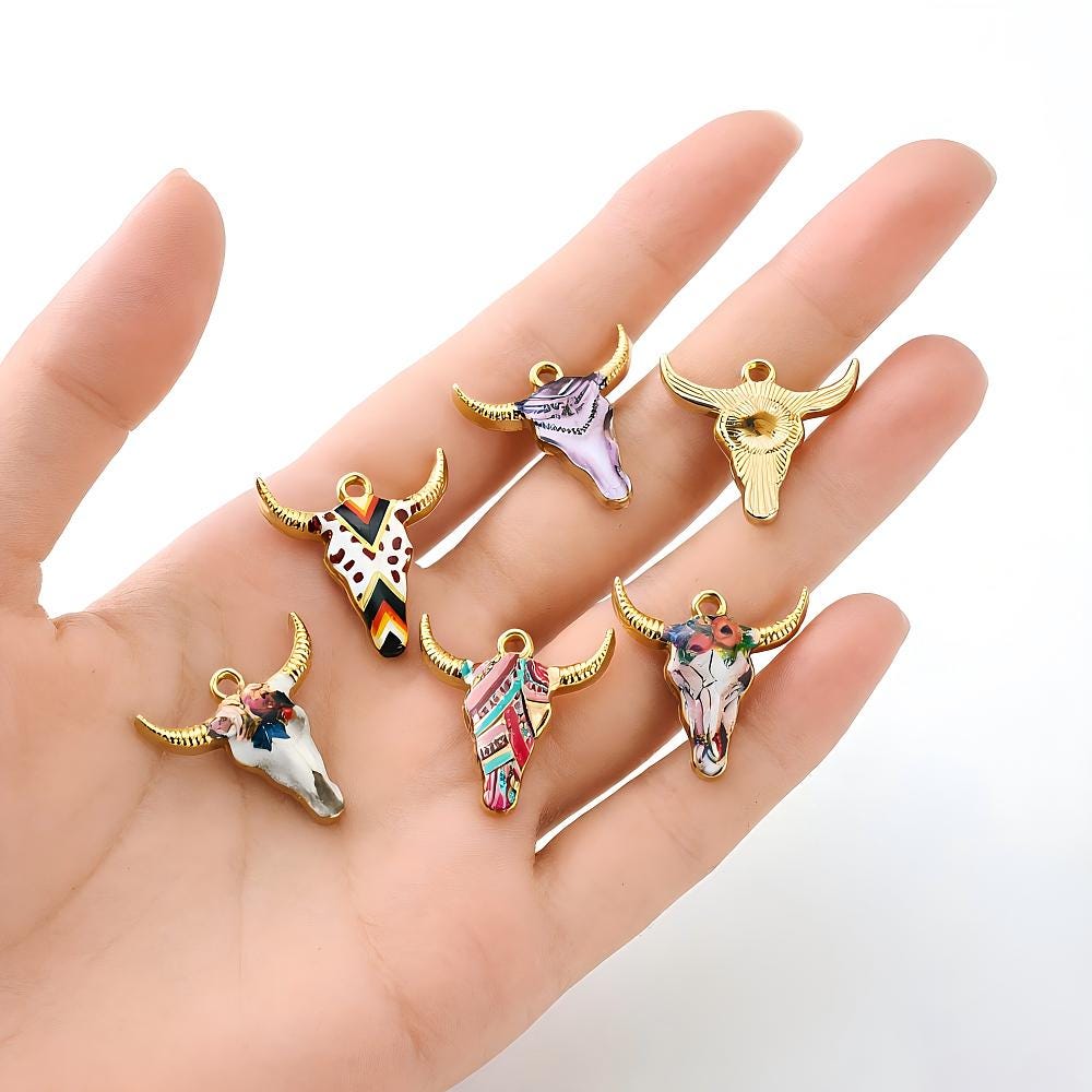 Metal Charms - Bohemian Charms - Cow Charms - Floral Charms - Enamel Charms - Tau Cow - 15pcs - 22x21mm - (5907)