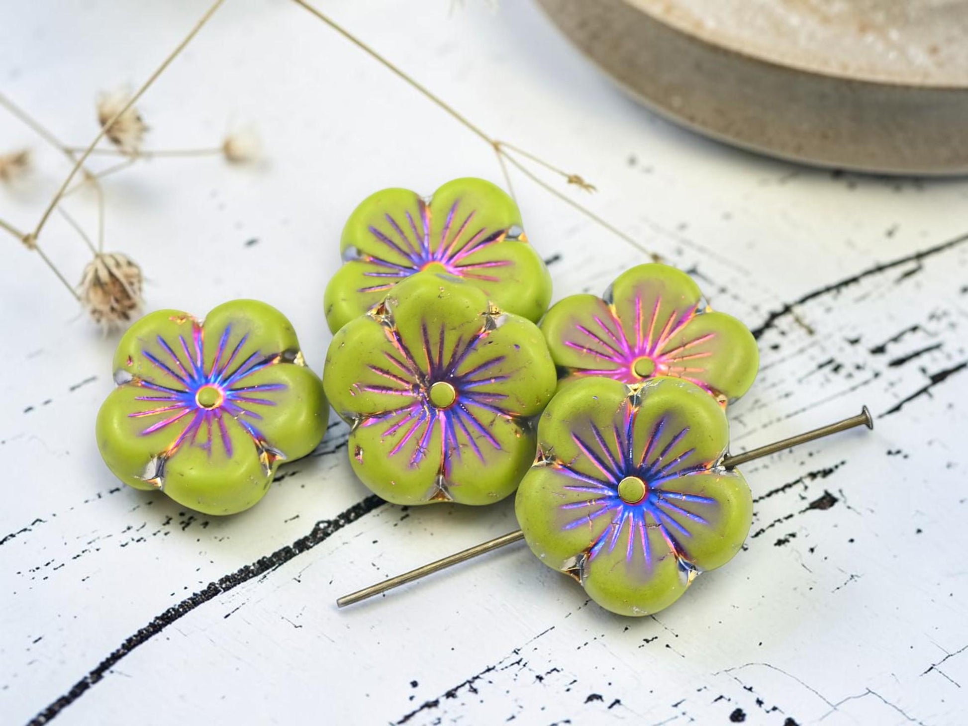 Czech Glass Hawaiian Hibiscus Flower Beads - Metallic Volcano Washed Chartreuse - 21mm - 2pcs - (3272)