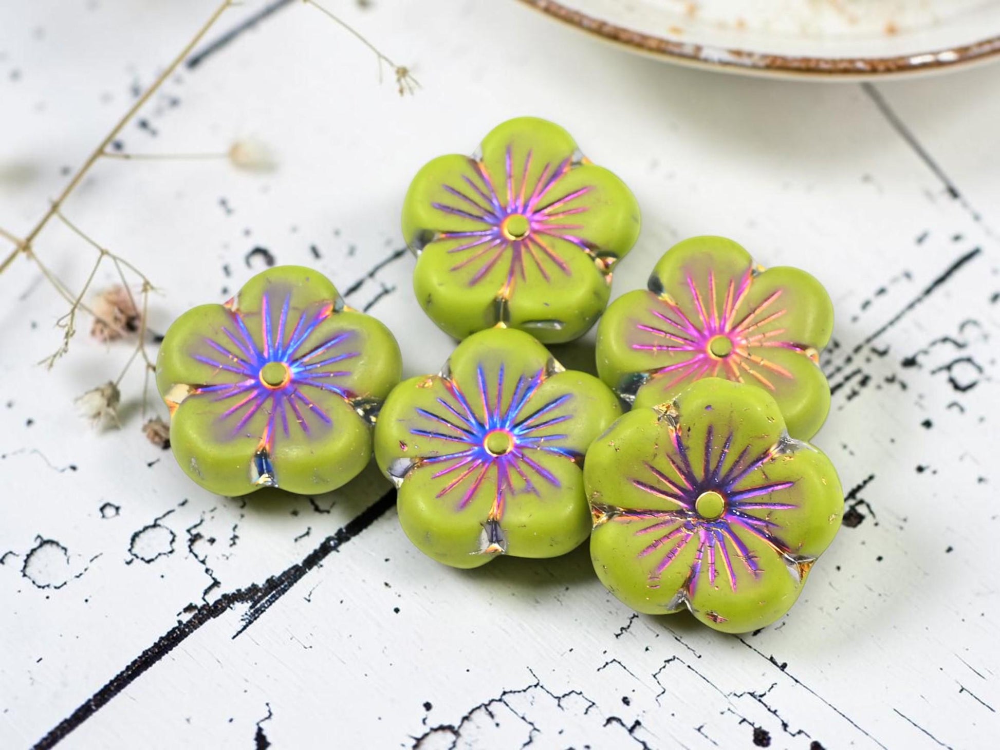 Czech Glass Hawaiian Hibiscus Flower Beads - Metallic Volcano Washed Chartreuse - 21mm - 2pcs - (3272)
