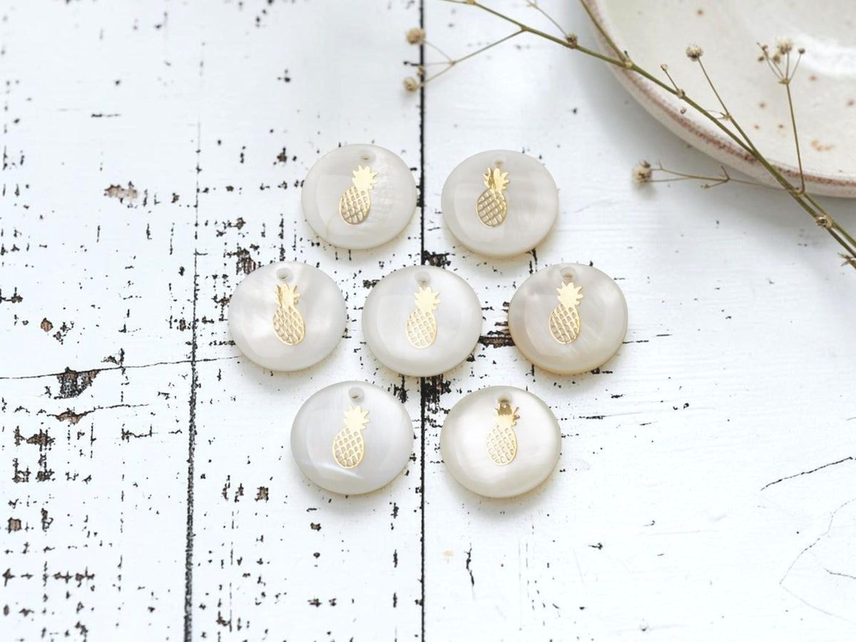 Shell Charms - Pineapple Charms - Medallion Charms - 16mm - 10pcs - (971)