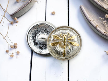 Czech Glass Buttons - Shank Buttons - Dragonfly Button - Handmade Button - 18mm - (B929) 1pcs