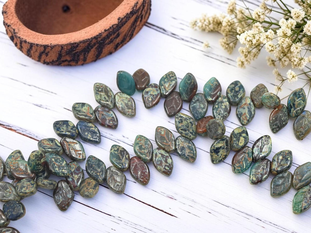 Old Stock Czech Glass Top Hole Leaf Beads - Blended Glass - 12x8mm - 40pcs - (5466)