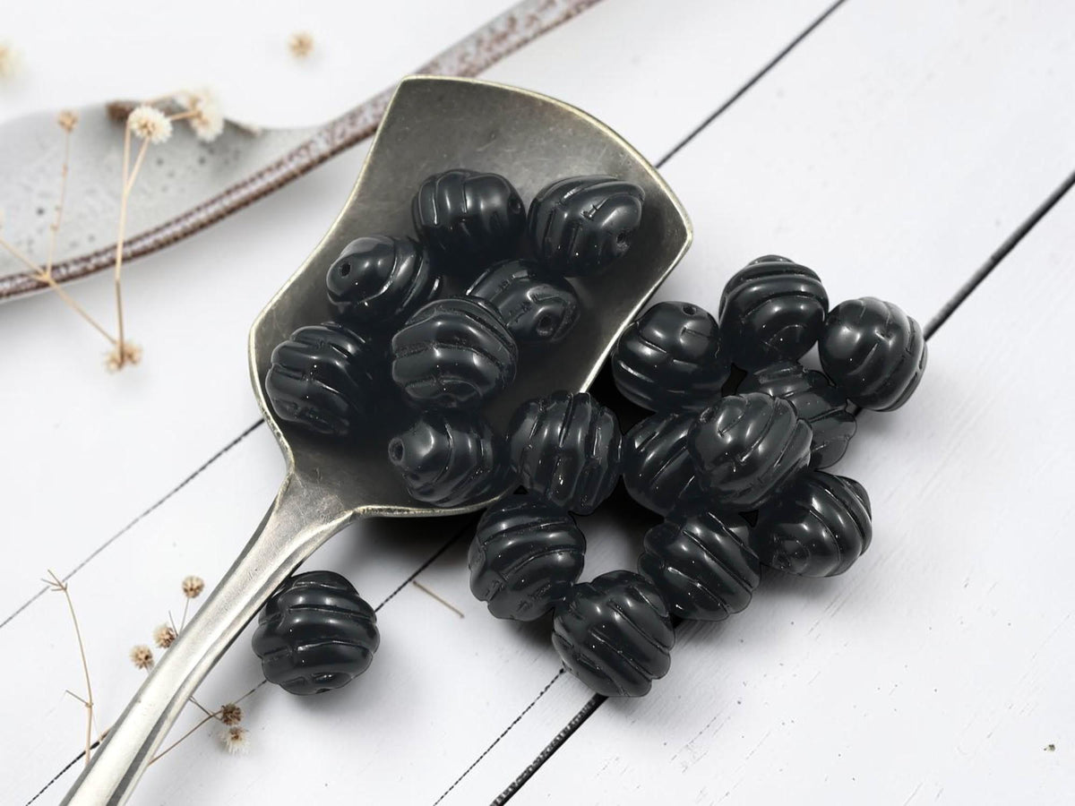Old Stock Czech Glass Spiral Oval Bead - Opaque Black - 20pcs - 9mm - (4590)