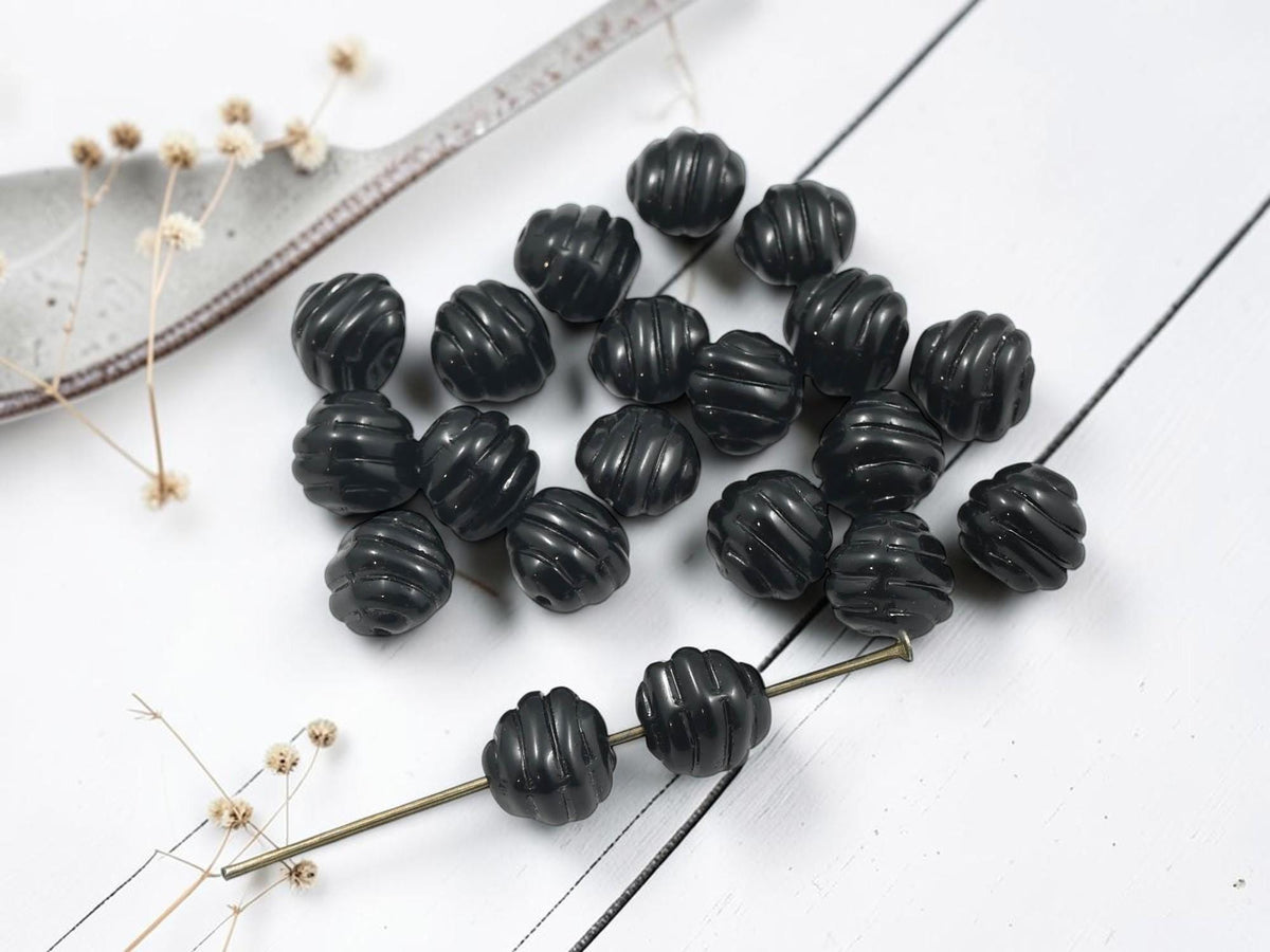 Old Stock Czech Glass Spiral Oval Bead - Opaque Black - 20pcs - 9mm - (4590)