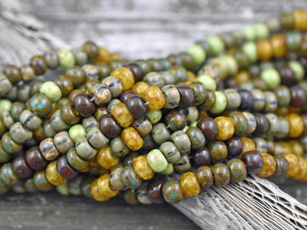 *25* 31/0 Aged Tribal Striped Picasso Mix Seed Beads
