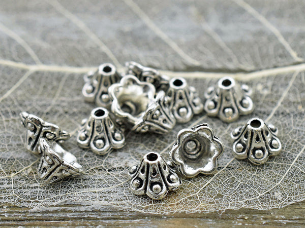 *50* 10x6mm Antique Silver Scalloped Bead Caps