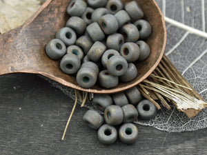 Matubo™ 8/0 Seed Beads - Carambola