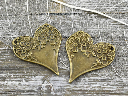 *10* 28x26mm Antique Bronze Floral Heart Pendants