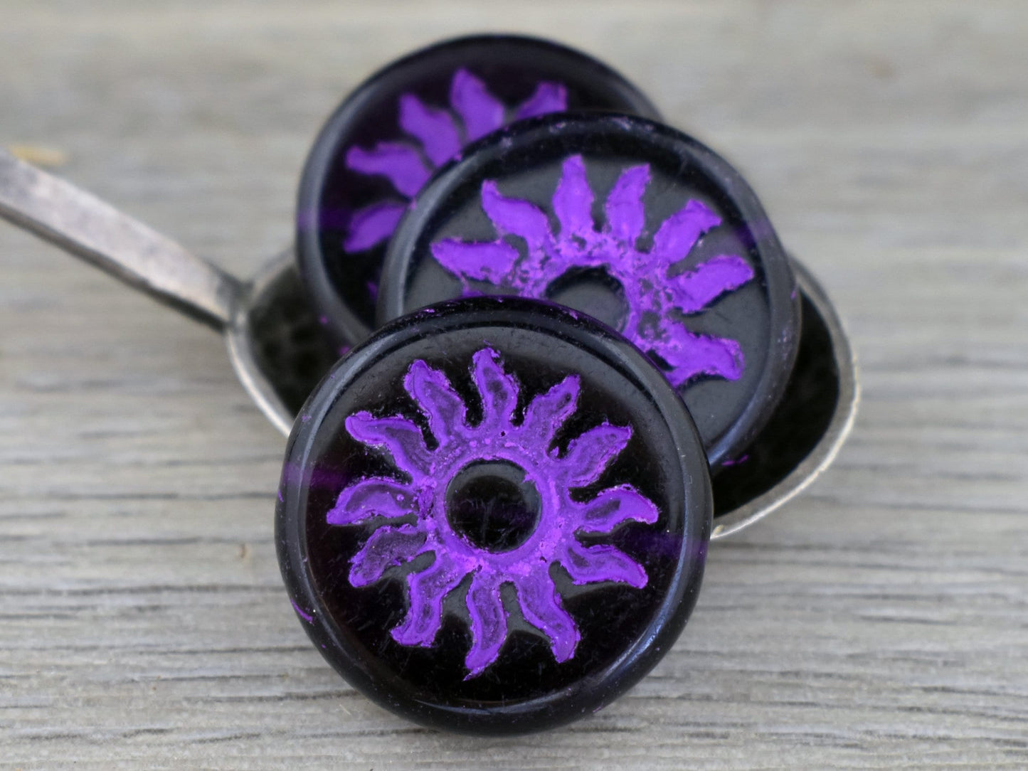 21mm Purple Washed Purple Pansy Sun Design Coin Beads - 2 Beads