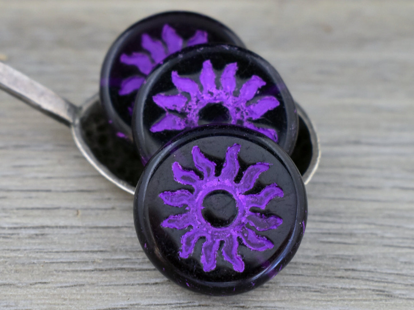 21mm Purple Washed Purple Pansy Sun Design Coin Beads - 2 Beads