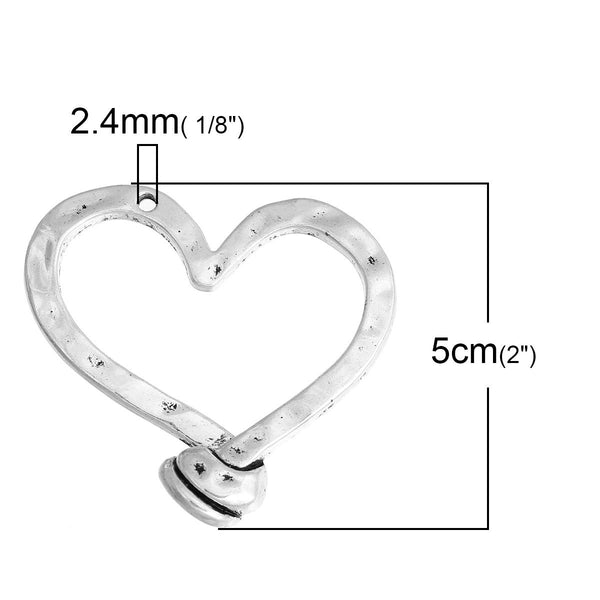 49x48mm Antique Silver Hammered Heart Pendant