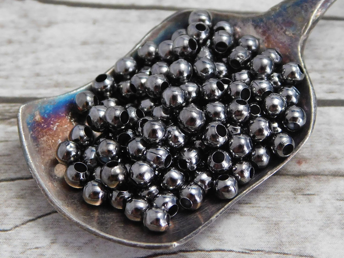 4mm Iron Round Spacer Beads