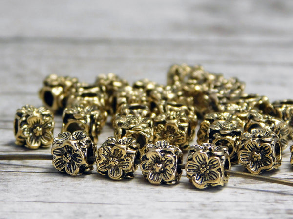 Metal Beads - 6mm Spacer Bead - Large Hole Beads - Gold Spacers - Rondelle Beads - Flower Beads - Flower Spacer - 30pcs - (2387)