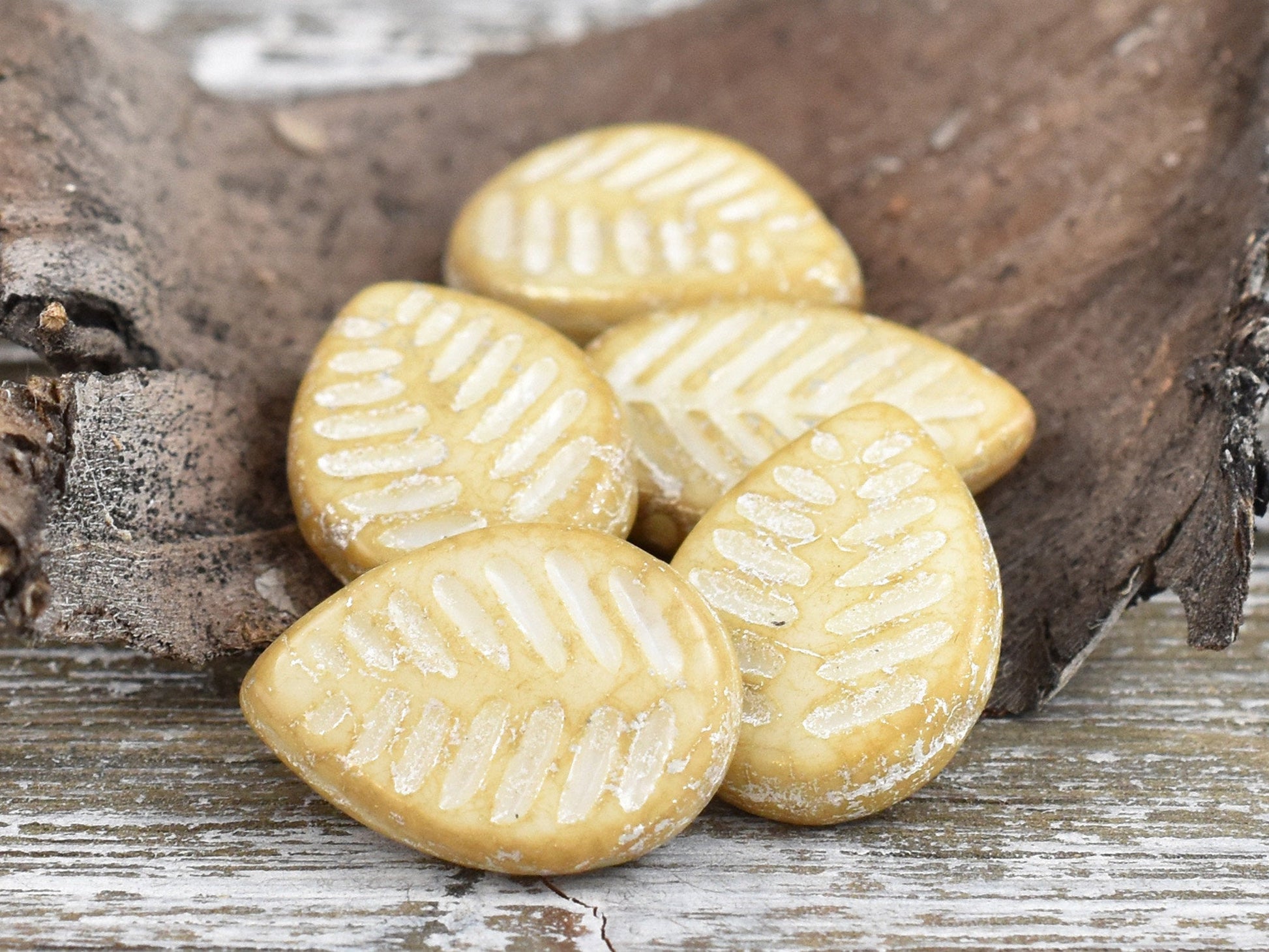 Leaf Beads - Czech Glass Beads - Top Drilled Leaf - Dogwood Leaf - Top Hole - Picasso Beads - 16x12mm - 6pcs - (6023)