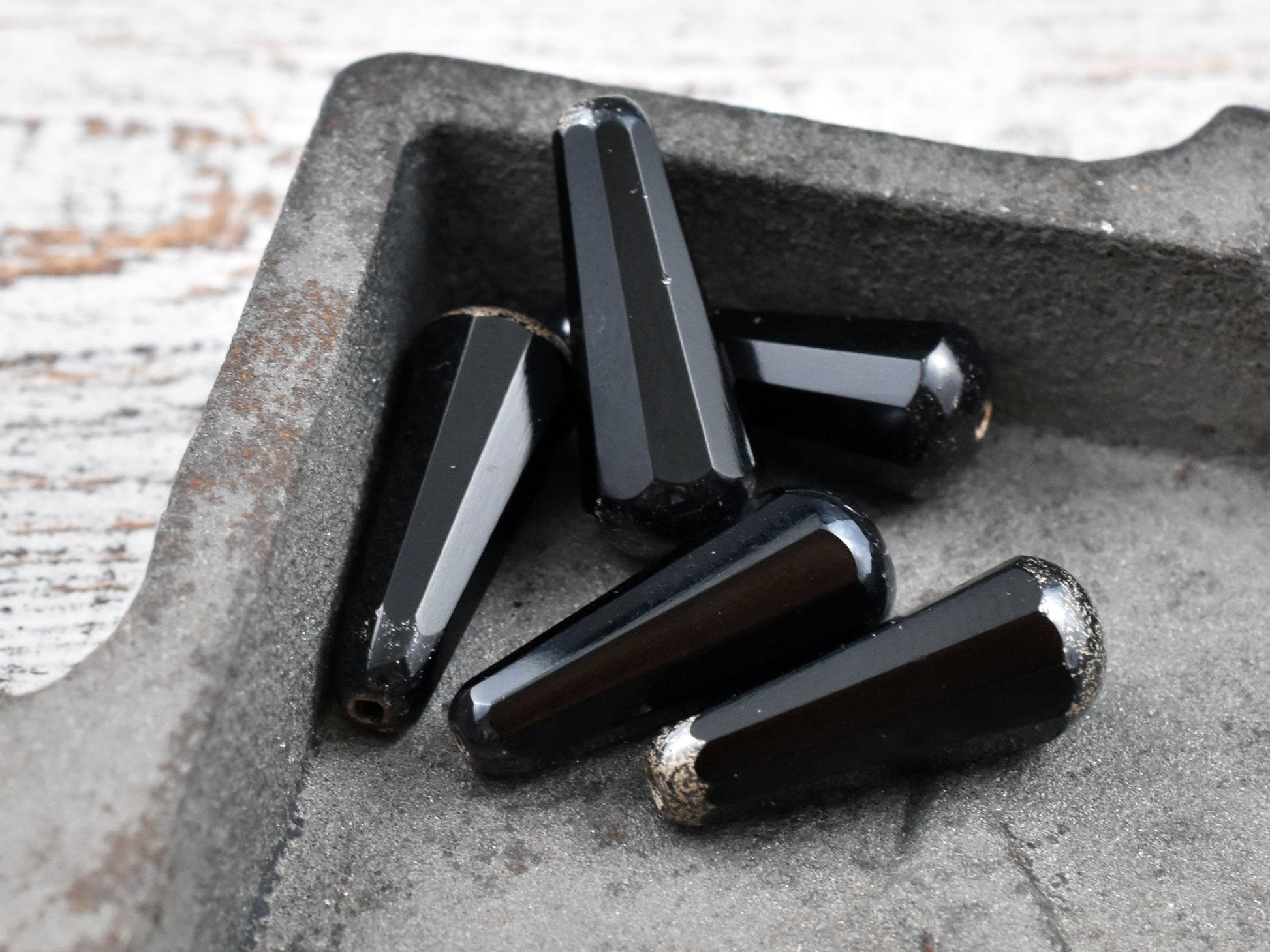 Picasso Beads - Drop Beads - Teardrop Beads - Czech Glass Beads - Black Beads - Faceted Beads - 8x20mm - 2pcs - (5008)