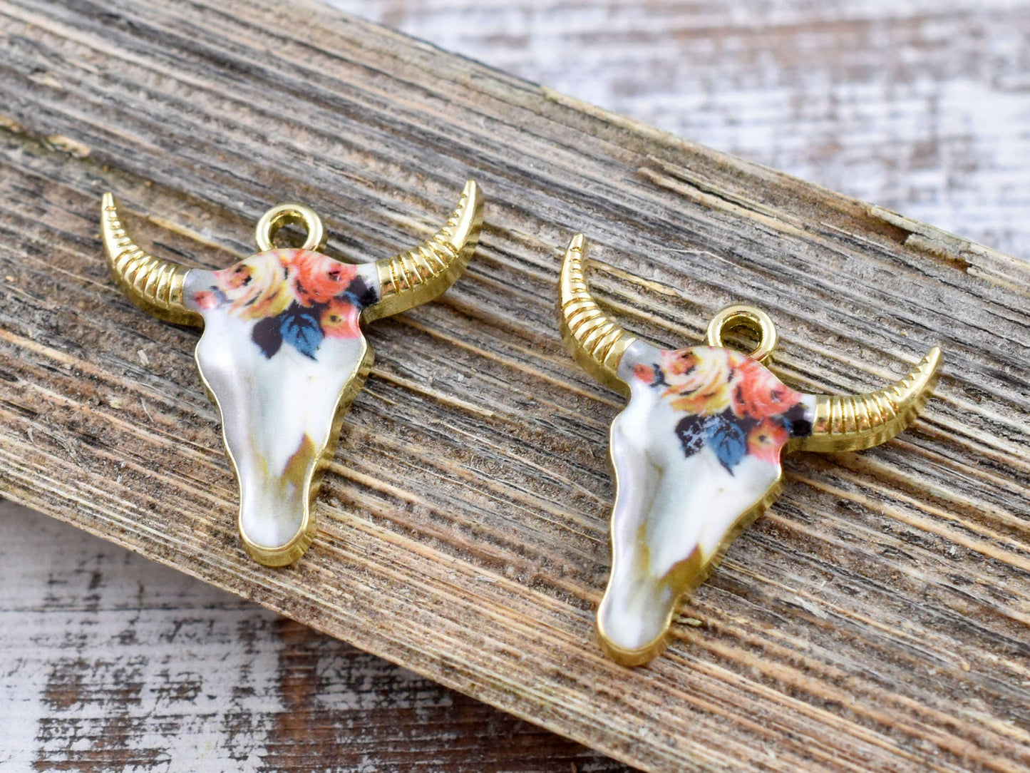 *10* 22x21mm Floral Enamel Cow Head Charms #1