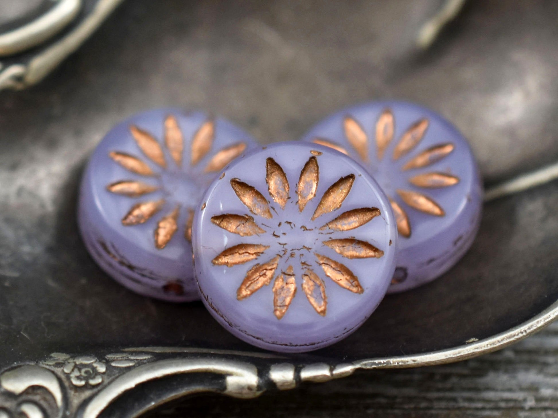 Flower Beads - Czech Glass Beads - Picasso Beads - Coin Beads - Aster Flower - 12mm - 6pcs (A637)