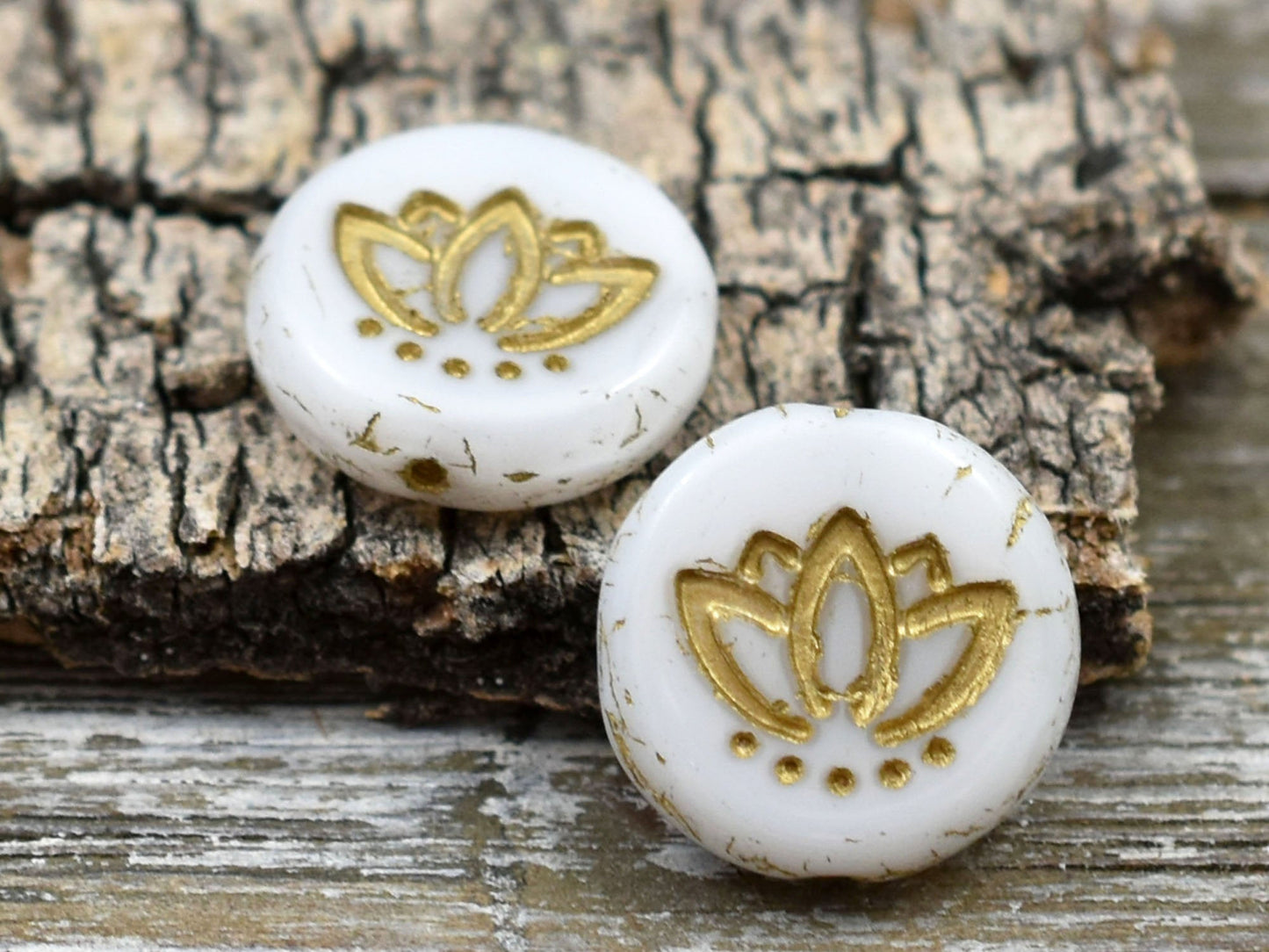Lotus Flower Beads - Czech Glass Beads - Lotus Beads - Floral Beads - Picasso Beads - 14mm - 4pcs - (4546)