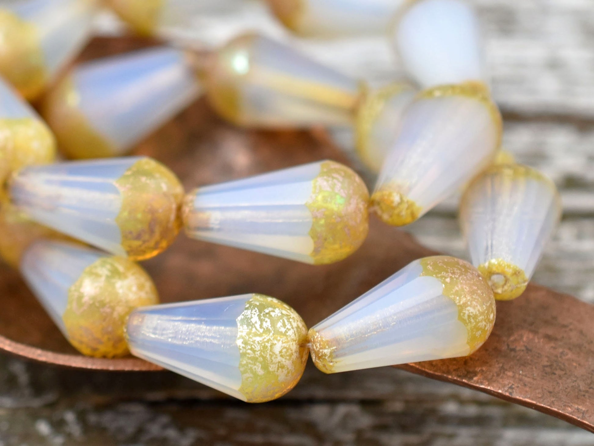 Czech Glass Beads - Picasso Beads - Dangle Drop Beads - Teardrop Beads - Faceted Beads - 8x15mm - 4pcs - (1570)