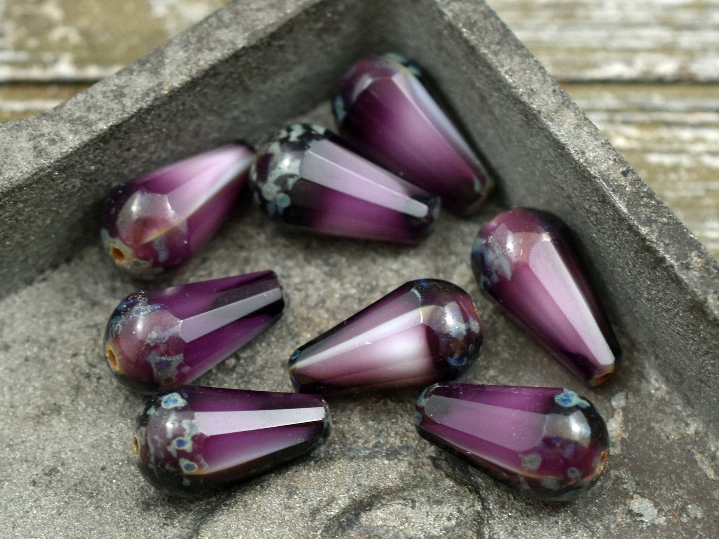 Drop Beads - Teardrop Beads - Czech Glass Beads - Picasso Beads - Purple Beads - Faceted Beads - 8x15mm - 4pcs - (877)