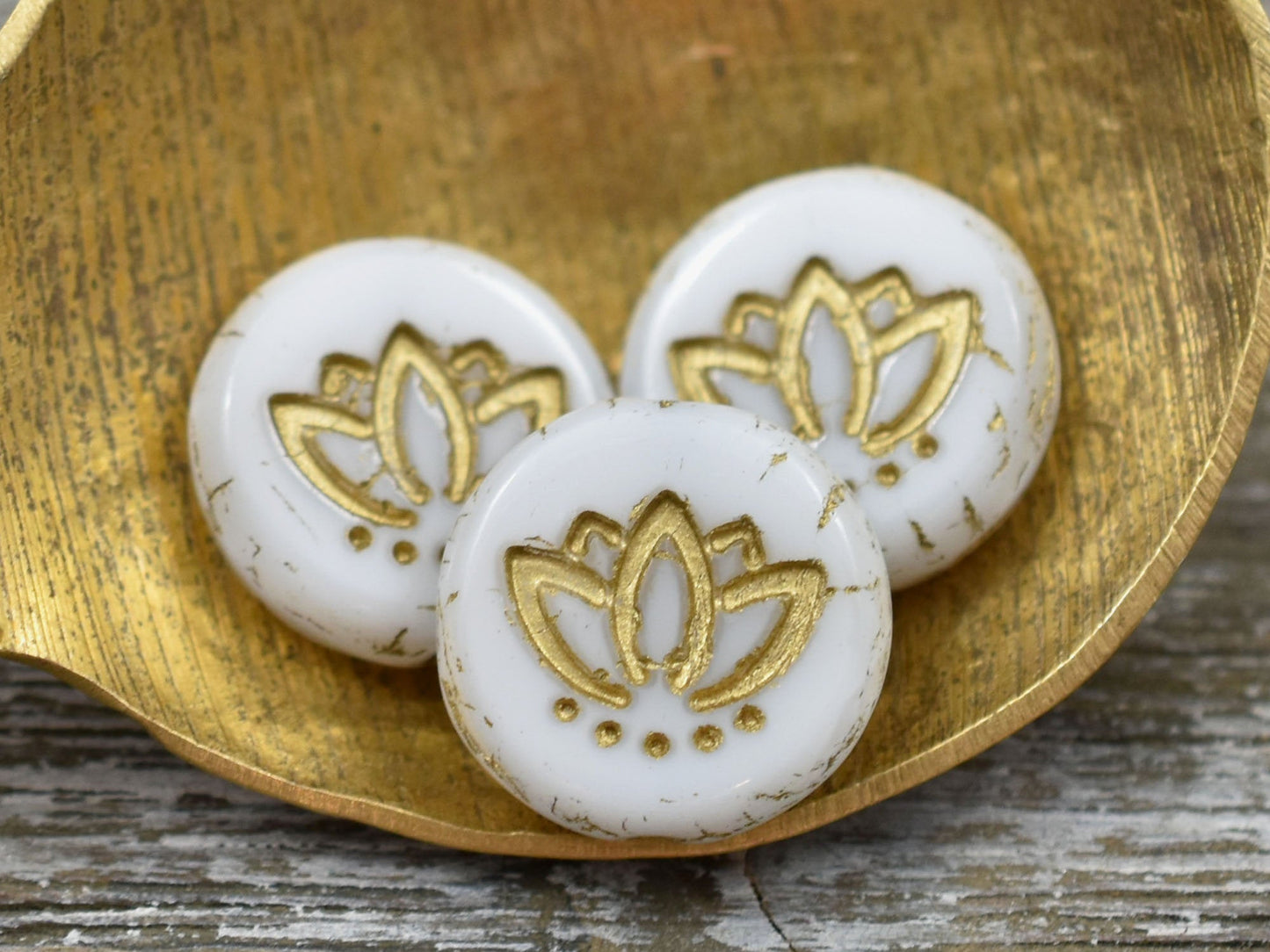 Lotus Flower Beads - Czech Glass Beads - Lotus Beads - Floral Beads - Picasso Beads - 14mm - 4pcs - (4546)