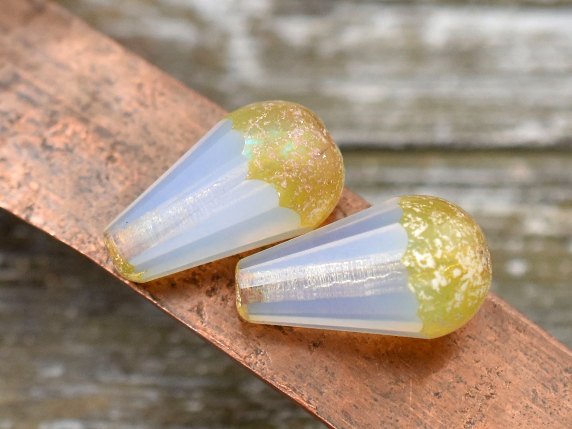 Czech Glass Beads - Picasso Beads - Dangle Drop Beads - Teardrop Beads - Faceted Beads - 8x15mm - 4pcs - (1570)