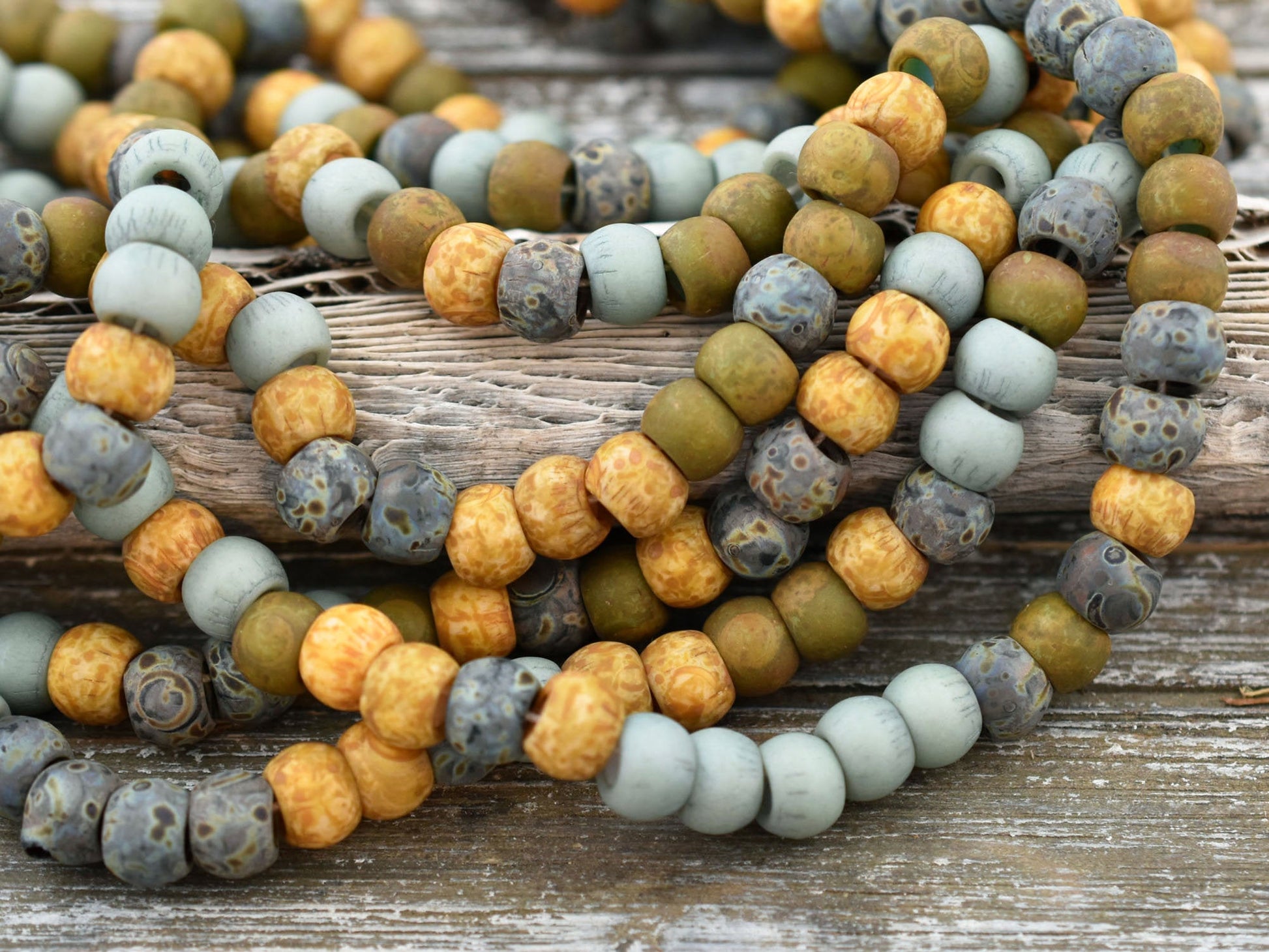 Picasso Beads - Large Seed Beads - 32/0 - Czech Glass Beads - Large Hole Beads - 7x5mm - 25pcs - (3832)