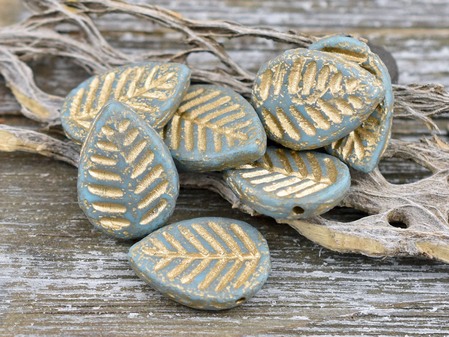 Leaf Beads - Czech Glass Beads - Top Drilled Leaf - Dogwood Leaf - Top Hole - Etched Beads - 16x12mm - 6pcs - (A382)