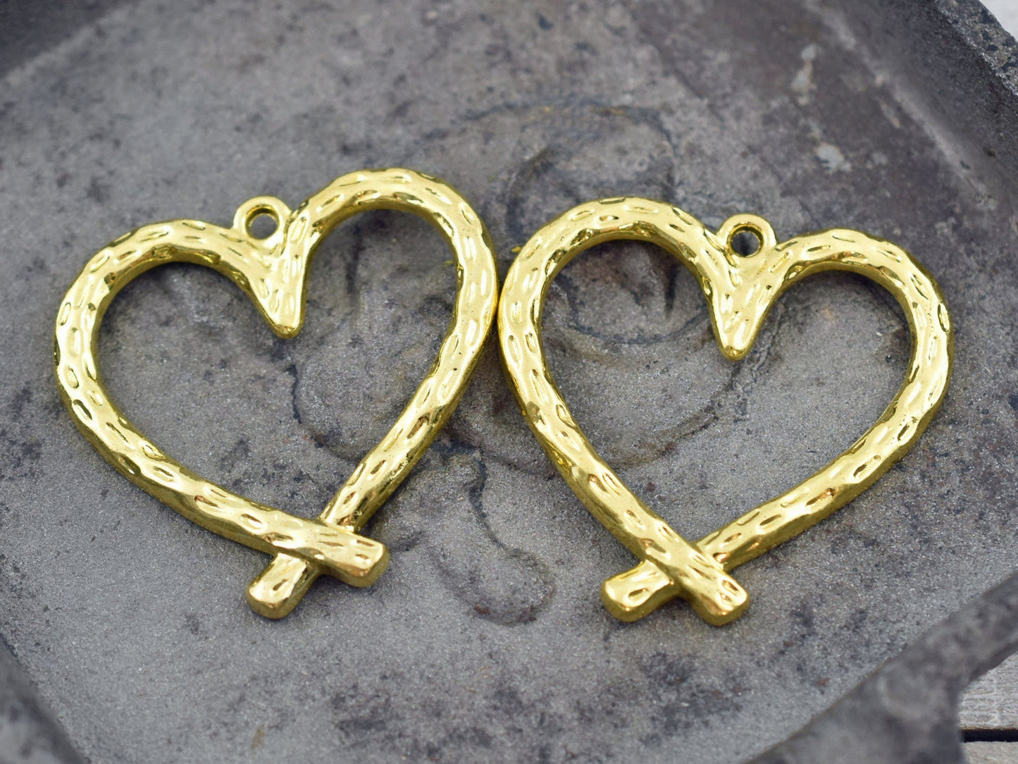 *2* 34x33mm Gold Textured Heart Pendants