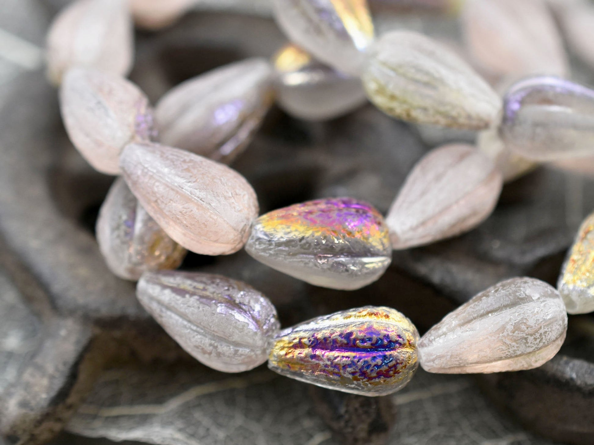 Czech Glass Beads - Melon Beads - Picasso Beads - Teardrop Beads -  Drop Beads - 10pcs - 13x8mm - (A682)